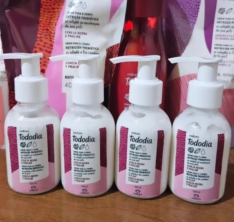 Frascos personalizados com rótulos